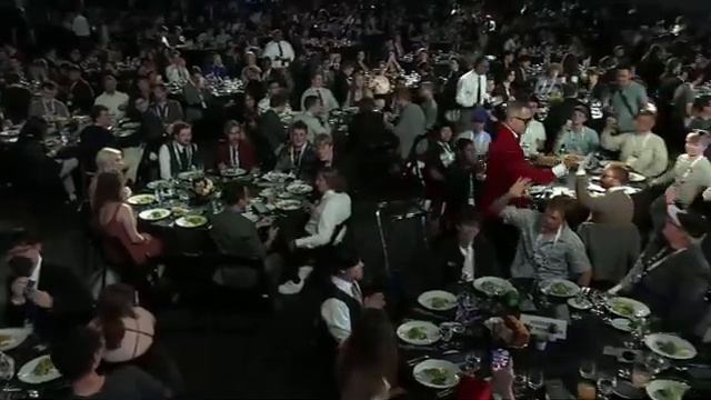 David Baszucki When He Gets to Door A 1000- Roblox Doors смотреть онлайн