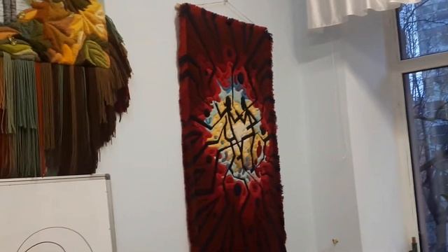 Колористика - самое главное и сложное в изготовлении гобелена. смотреть онлайн