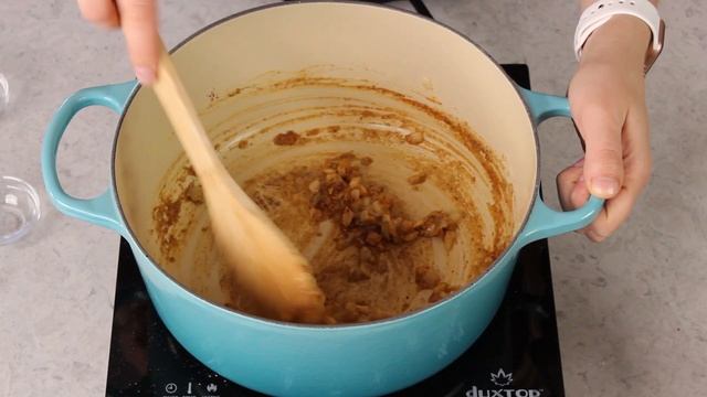 Biscuit-Topped Chicken Pot Pie (AKA The Ultimate Comfort Food!) смотреть онлайн