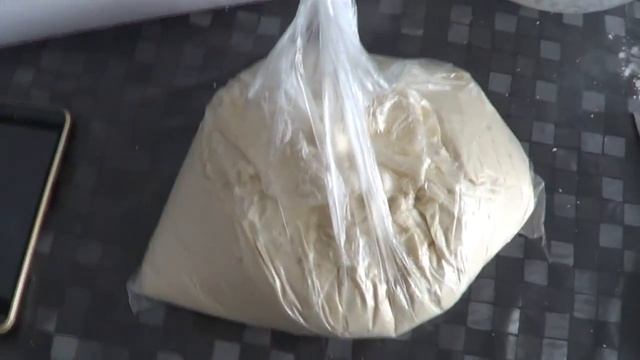 Пирожки с картошкой и свиной печенью... смотреть онлайн