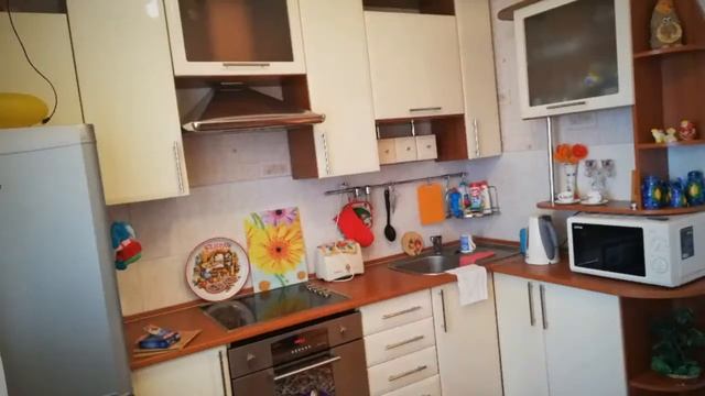 . Сыктывкар, продажа 1 квартиры проспект Бумажников, д. 17, 5 этаж, S=36,8 кв.м. Тел: 55-10-76 смотреть онлайн