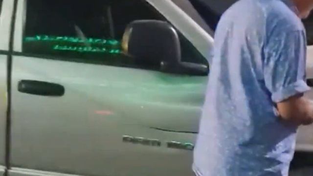 Conductor detenido, llama a su novia " No vaya a estar de celosa en 3 o 4 dias llego a la casa". смотреть онлайн