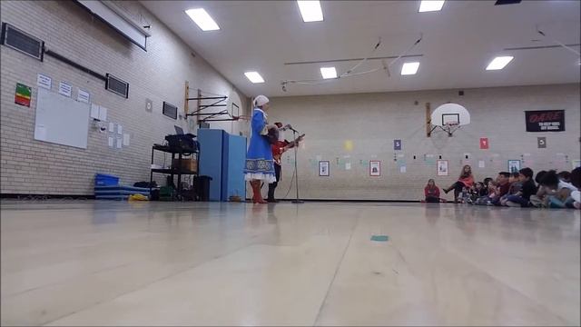 Austin, MN Russian Cossack Ukrainian Gypsy dancers balalaika garmoshka смотреть онлайн