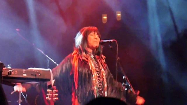Buffy Sainte Marie We Are Circling смотреть онлайн