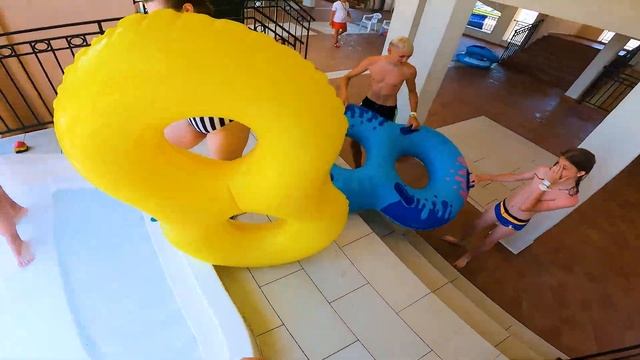 Boomerang Water Slide at Sunset Aquapark смотреть онлайн