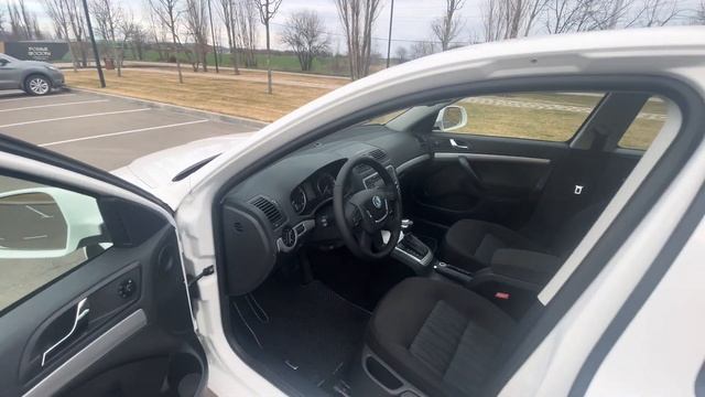 Шкода Октавия 2012г 1 хоз в продаже 2012г 89180337979 ПРОДАНА смотреть онлайн
