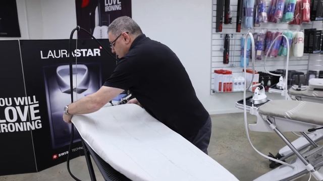 Laurastar Universal Cover installation смотреть онлайн