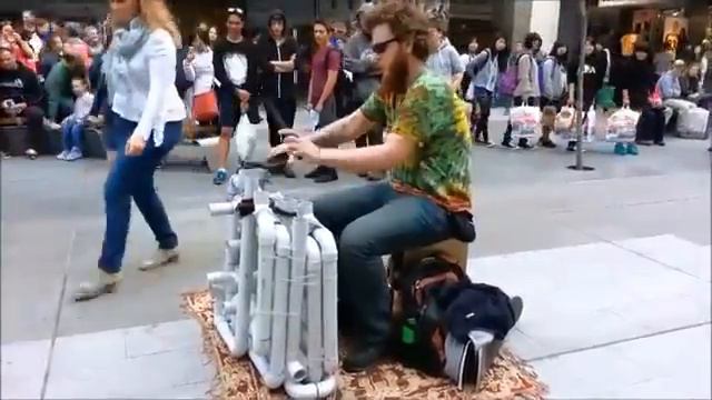 Ведь в голову ему как-то пришло такое!!! смотреть онлайн