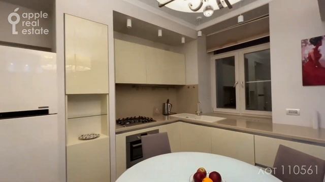 Изысканность и уют: 75 кв.м в аренду. 3 комнаты. Сталинский дом смотреть онлайн