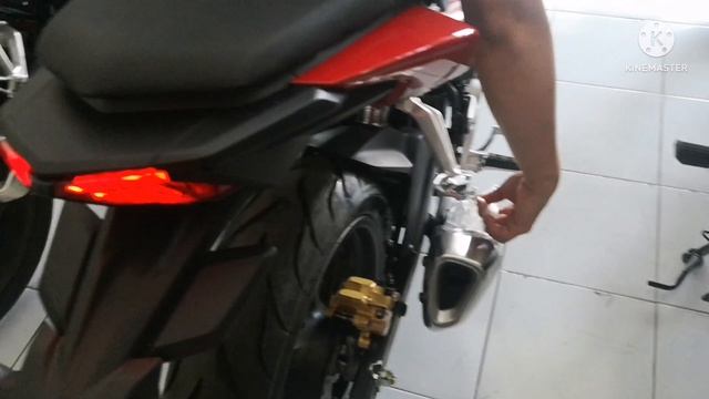 Honda Cb 190 R 2022 Tricolor (Salida de la Agencia)Exelente Manejo смотреть онлайн