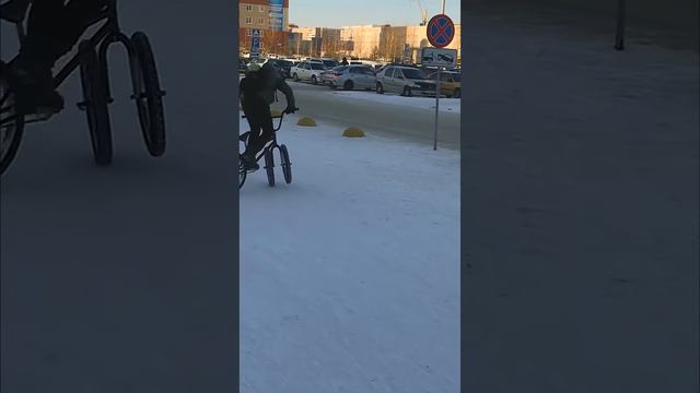 ТРИЦИКЛ за КОПЕЙКИ из обычного велосипеда! смотреть онлайн