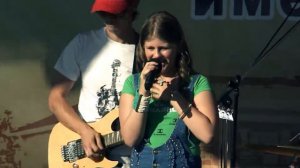 Лера Огонек Первое выступление! 11 лет!!!