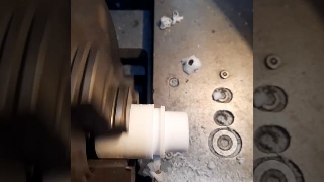 Изготовление втулки рулевой рейки Ауди А4 смотреть онлайн