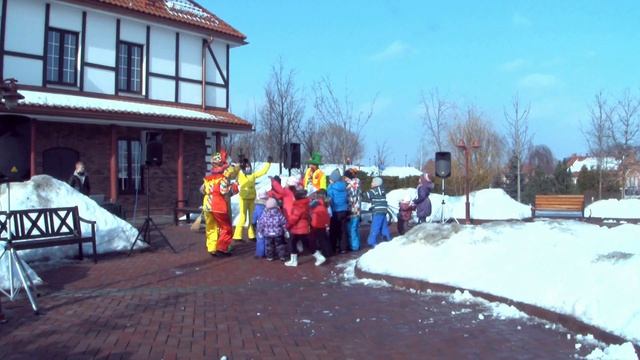 Русский ДИДЖЕЙ в Новой Москве Сожгли Масленицу Пламя огня до неба смотреть онлайн