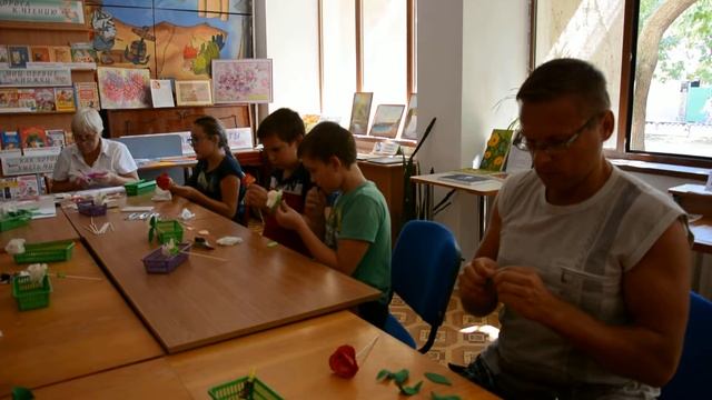 МАСТЕР-КЛАСС. РОЗА ИЗ ФОАМИРАНА. в РАМКАХ АКЦИИ "БЕЛЫЙ ЦВЕТОК" смотреть онлайн