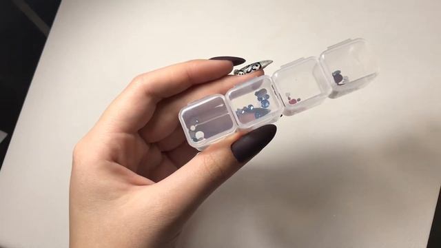 Простой Красивый Дизайн /стразы/втирка/лайфхак смотреть онлайн