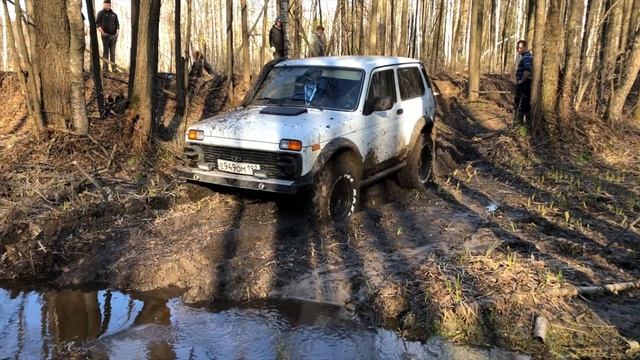 Спор Нивавода и Уазовода !!! , ОФФРОАД смотреть онлайн