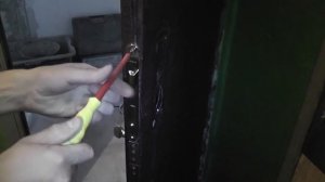 "Lock-Master" 8(495) 748-31-88 Замена замка на металлической двери!