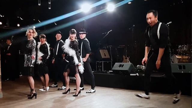 LITTLE PARTY / GOLD DIGGERS шоу балет в стиле Gatsby, Чикаго, 12 стульев смотреть онлайн