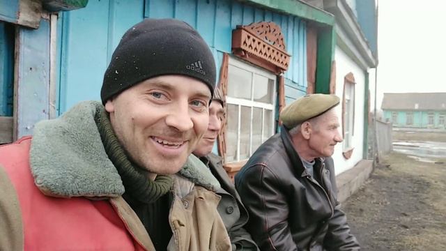 Доски Бензопилой из цельного бревна.. Жизнь в деревне смотреть онлайн