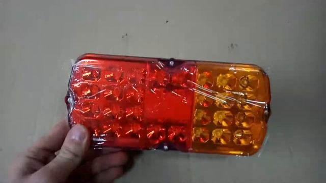 Фара задняя светодиодная в сборе на УАЗ 452, 469 смотреть онлайн