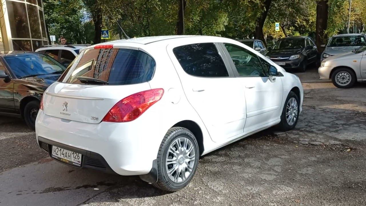 PEUGEOT 308 2012 год смотреть онлайн