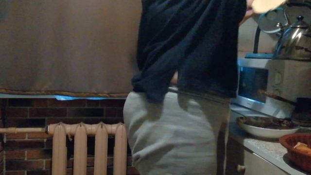 Пукинг и мукбанк - грибной суп смотреть онлайн