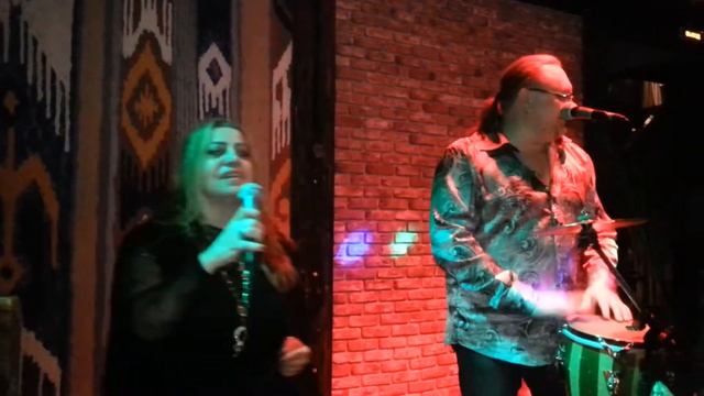 АННА АНГЕЛ ЭДИЛЯН И МАКС ГРЕБИНЧУКОВ--- БУКЕТ ИЗ БЕЛЫХ РОЗ в Чай Хана Бай в Балашихе