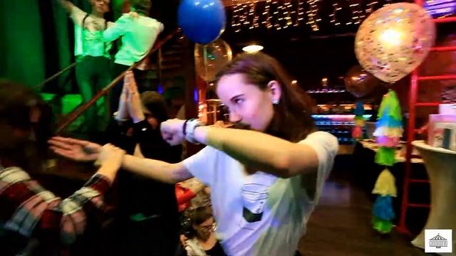 Вечеринка для подростков - Mannequin Challenge от арт-студии ЧудоДиво смотреть онлайн