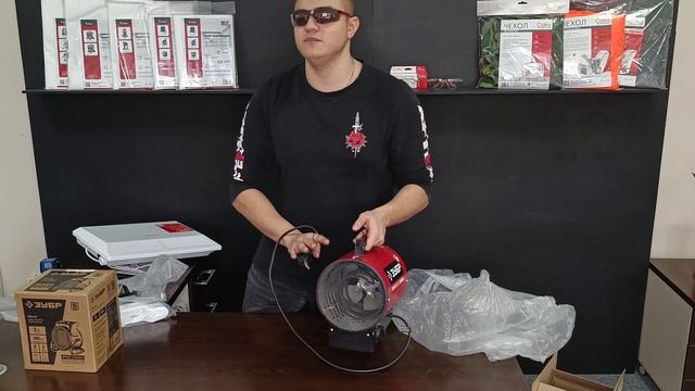 Какой обогреватель лучше? Конвекторный обогреватель  ЗУБР 1 кВт или тепловая пушка, ЗУБР 2-2.2 кВт