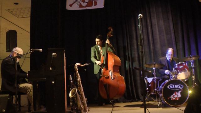 "MY HONEY'S LOVIN' ARMS": RAY SKJELBRED, BEAU SAMPLE, HAL SMITH (San Diego, Nov. 29, 2014) смотреть онлайн