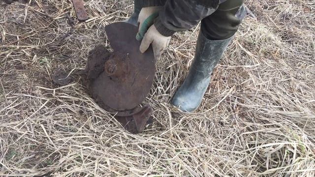 Поиск металла на месте советского мехцеха: последние крупные находки спасли весь коп смотреть онлайн