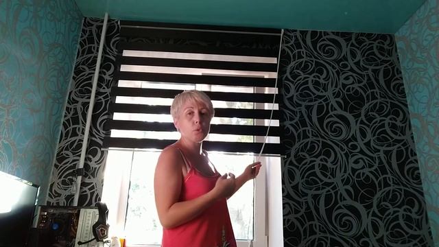 Рулонные шторы день-ночь. Как это работает? Видеообзор. смотреть онлайн