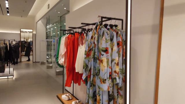 VLOG | Шопинг - тренды весны 2020. Zara, Mango, Bershka, PULL BEAR, Stradivarius. смотреть онлайн
