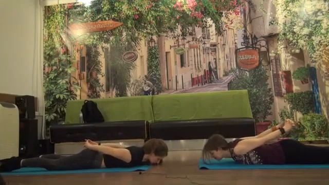 The practice of Hatha yoga rus + eng (Мила + Оля) 01.02.2020 смотреть онлайн