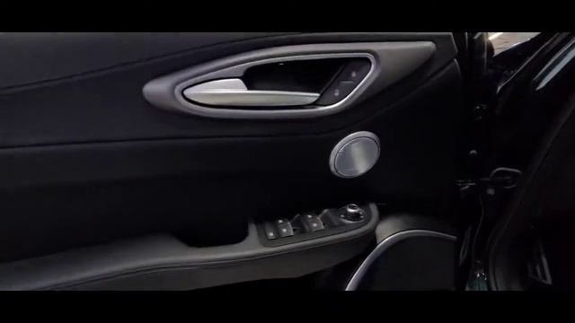 2020 Verde Visconti Alfa Romeo Giulia смотреть онлайн