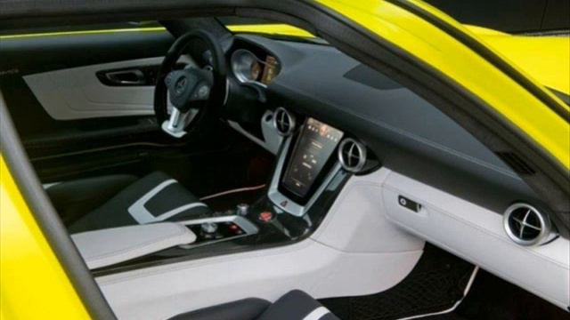 Mercedes SLS смотреть онлайн