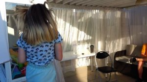 НОВЫЙ САДОВНИК в Лагере! Ребята решили отдать его НЕЗНАКОМЦУ в Жертвы, ради Гели!