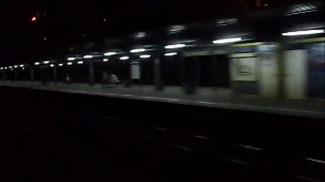 Odjazd pociągu TLK "18200" ze stacji Warszawa Centralna oraz wjazd na Dworzec Zachodni. смотреть онлайн