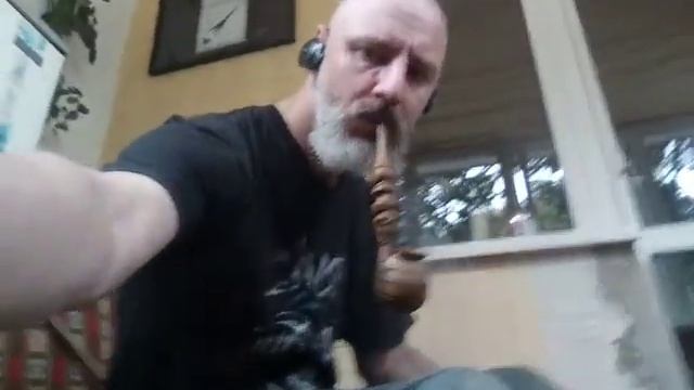 Боооольшая трубка мира смотреть онлайн