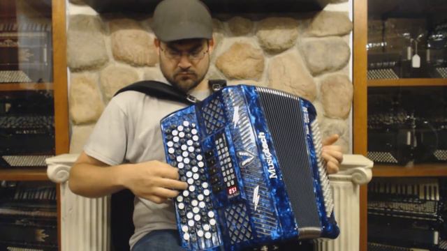 2743 - Blue MusicTech MusicMaker Digital 50 C system Button Accordion $1495 смотреть онлайн