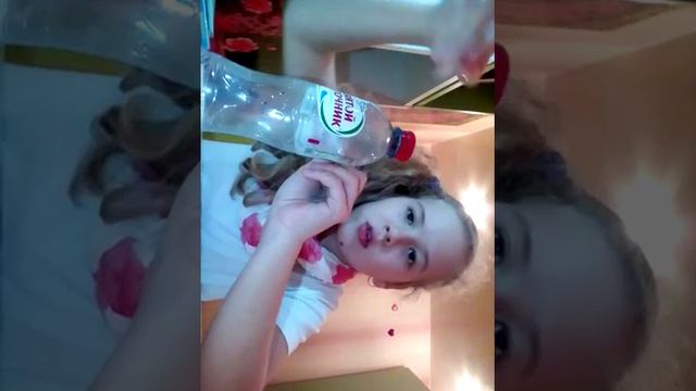 Показываю где можно спрятать шпор. смотреть онлайн