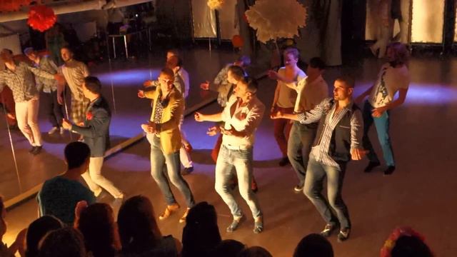 Grupo Alafia, Inaki Fernandez, Andrey Korzun and other friends on International Women Day смотреть онлайн