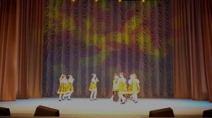 Русский самовар. Музыка Д. Тухманов, слова Ю. Энтин. Исполняет ансамбль "Задоринка".Студия "ДиВиСи"