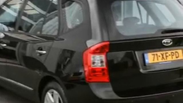 Kia Carens 2.0 16V 144PK X-ECUTIVE CLIMA TREKHAAK LMV смотреть онлайн