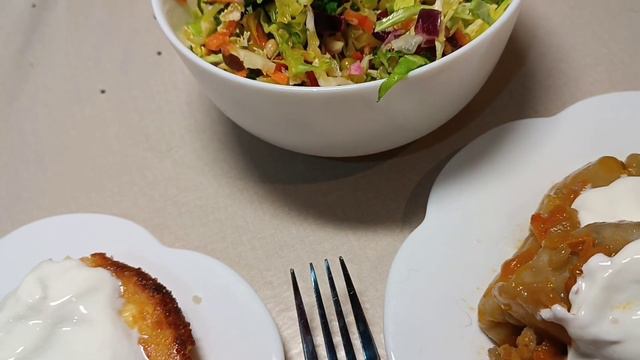 Готовлю запеканку./ Как мы с Валерой боремся с его болезнью./🐕🐈🐈⬛🤔 смотреть онлайн