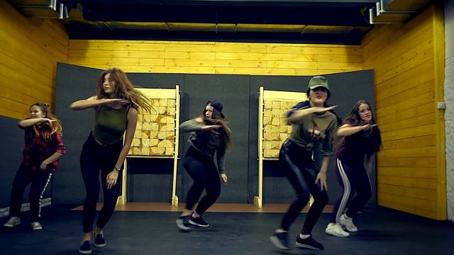 Future Fambo–Bloodclaute Song Choreography Alena Ellina, Dancers Sweet Killa Art Crew