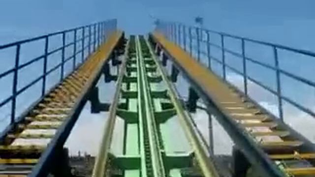 10 самых страшных Атракционов в мире смотреть онлайн