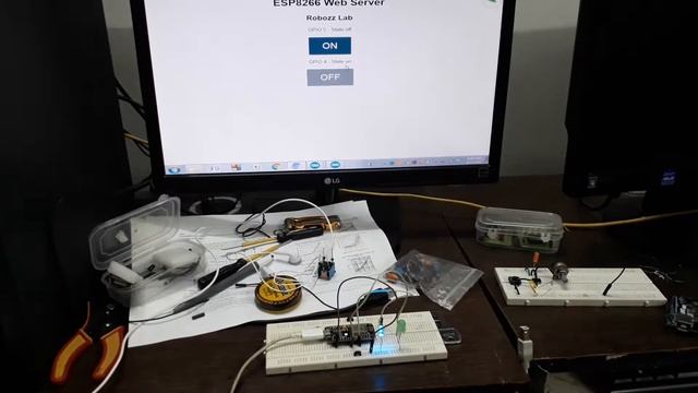 Esp 8266 Node MCU wifi module web server based light control смотреть онлайн