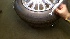 Как покрасить шины маркером? Что будет с краской через две недели?